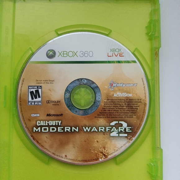 XBOX360 Call of Duty Modern Warfare 2 - Picture 3 of 3